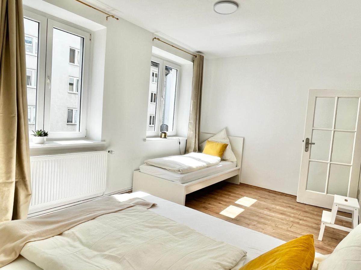Design Apartment - Parking - Kingsize-Bett - 2X Bad - Zentrum Hannover Exteriör bild